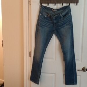 Ladies Levi's skinny size 13